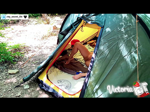 ❤️ Op kamera verfilm Passievolle ruk vreemdeling in 'n tent ️❌ Gehaltepornografie op af.liporno.ru ☑